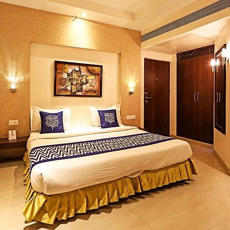 Hotel D'Grand Bareilly Ngoại thất bức ảnh