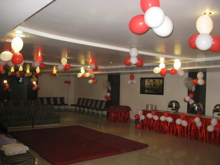 Hotel D'Grand Bareilly Ngoại thất bức ảnh