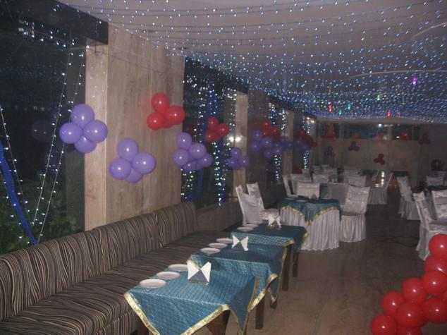 Hotel D'Grand Bareilly Ngoại thất bức ảnh