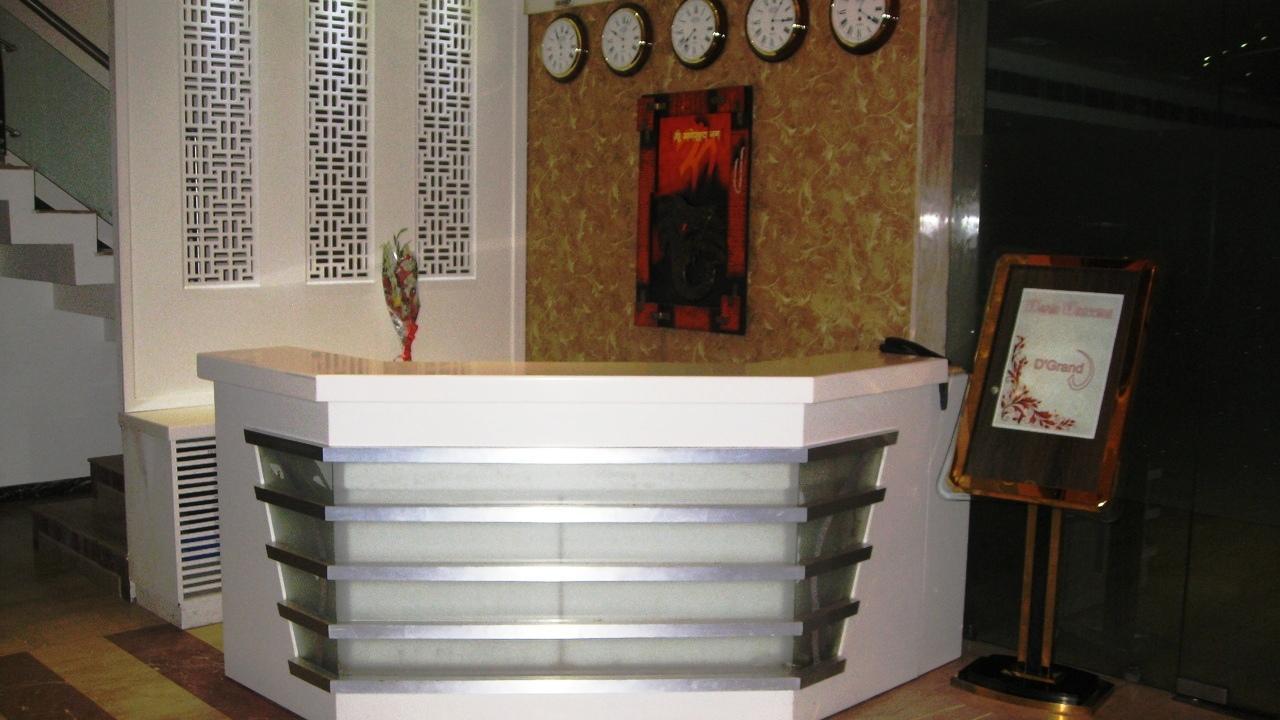 Hotel D'Grand Bareilly Ngoại thất bức ảnh